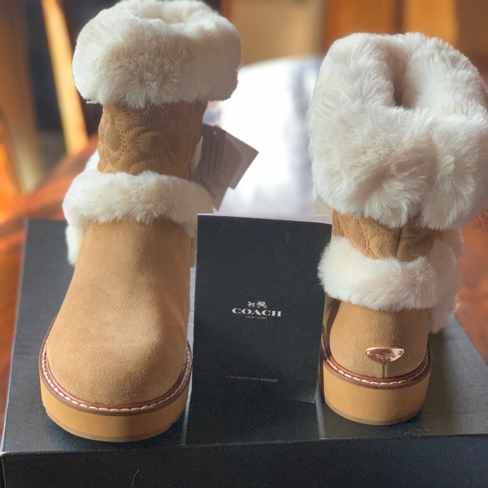 Coach boots